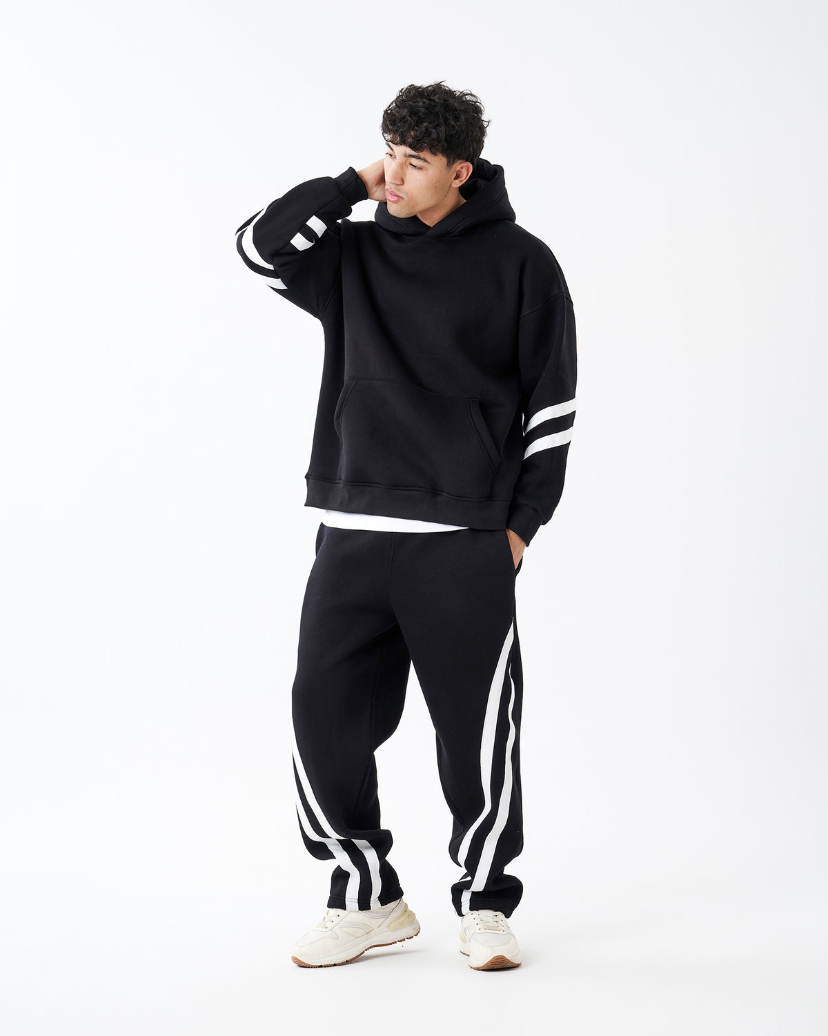 BLACK FOUR STRIPE HOODIE SWEATSHIRT