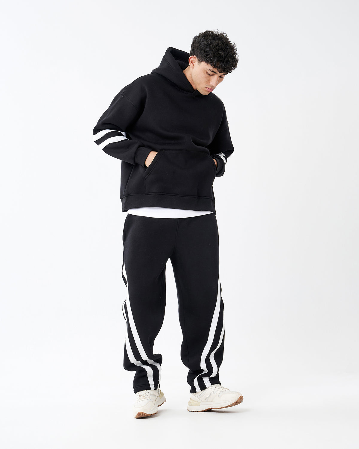 BLACK FOUR STRIPE HOODIE SWEATSHIRT