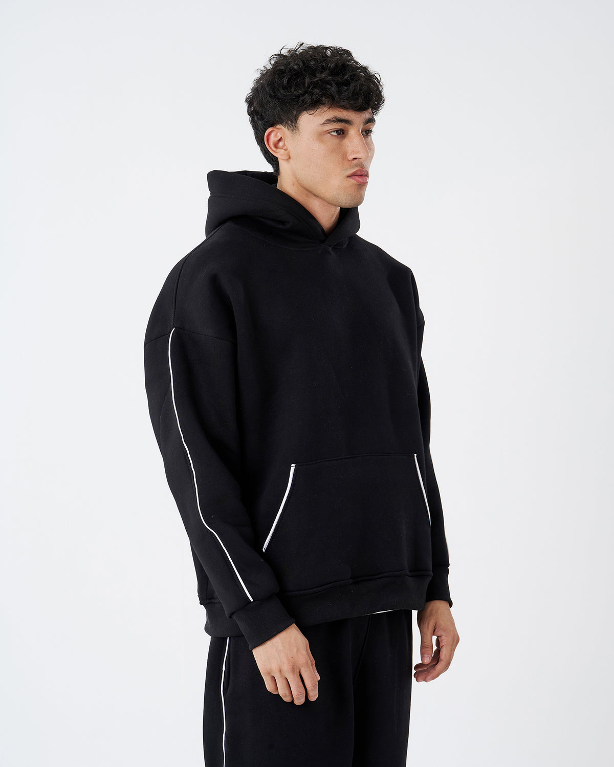 BLACK HOODIE SINGLE STRIPE SWEATSHIRT