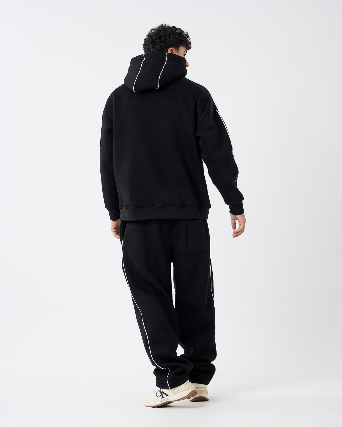 BLACK HOODIE SINGLE STRIPE SWEATSHIRT