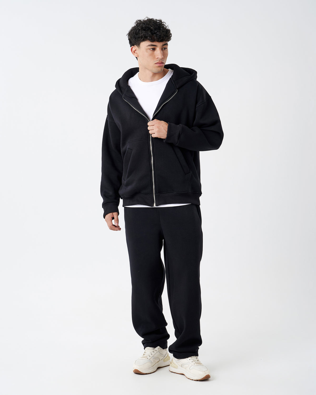 BLACK FULL ZIPPER HOODIE SWEATSHIRT