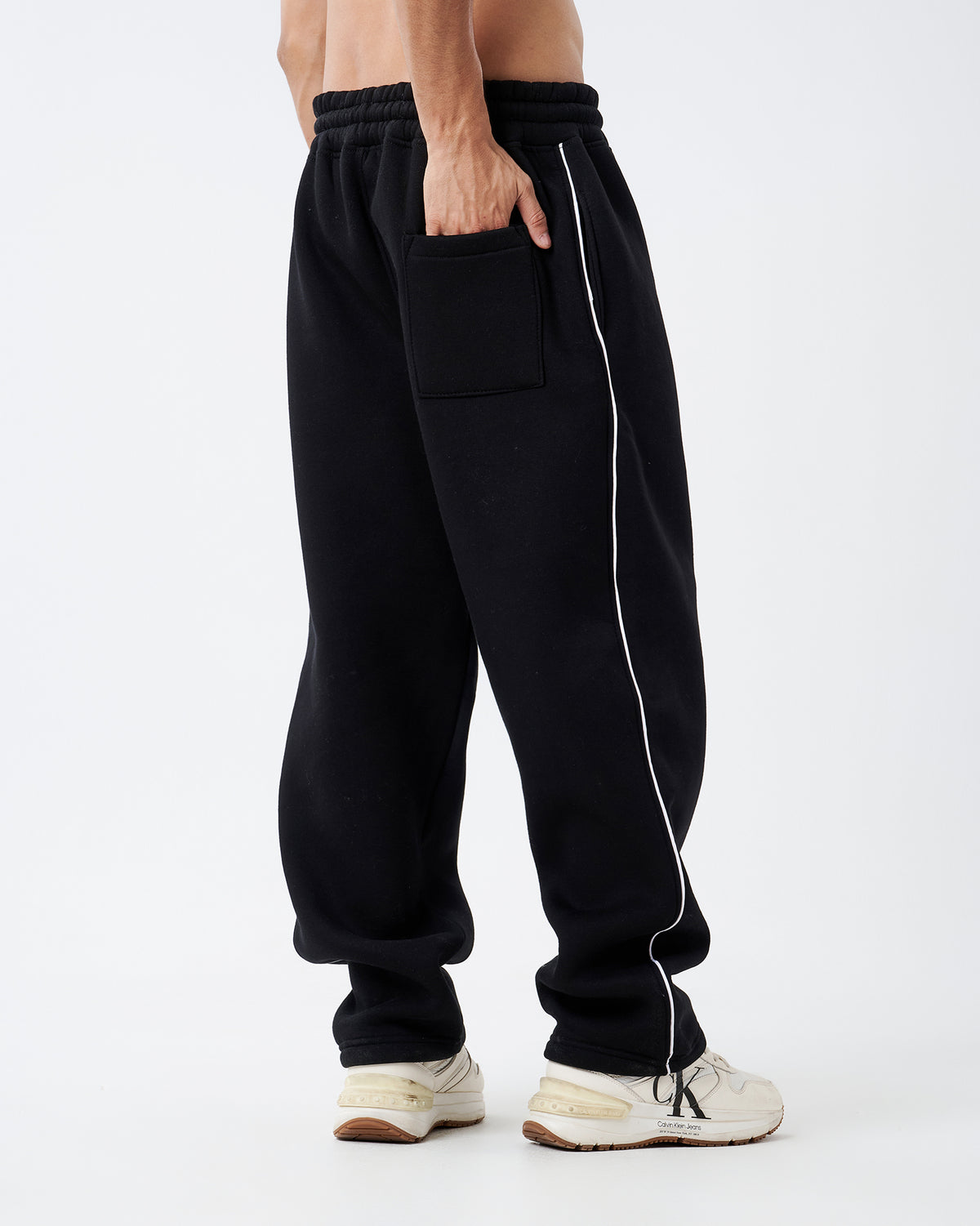 Black single Stripe Straight Sweatpants