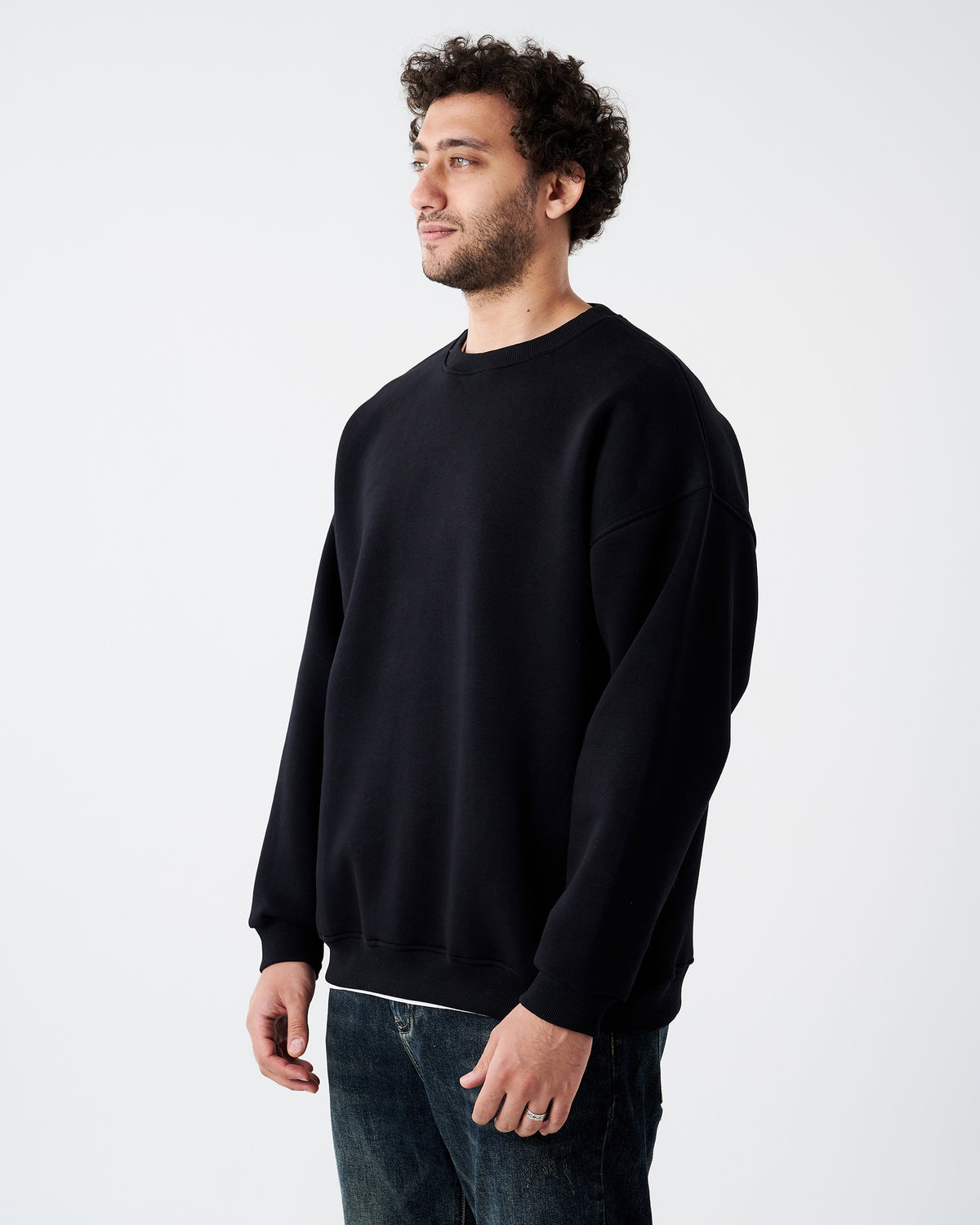 Black Round Sweatshirt
