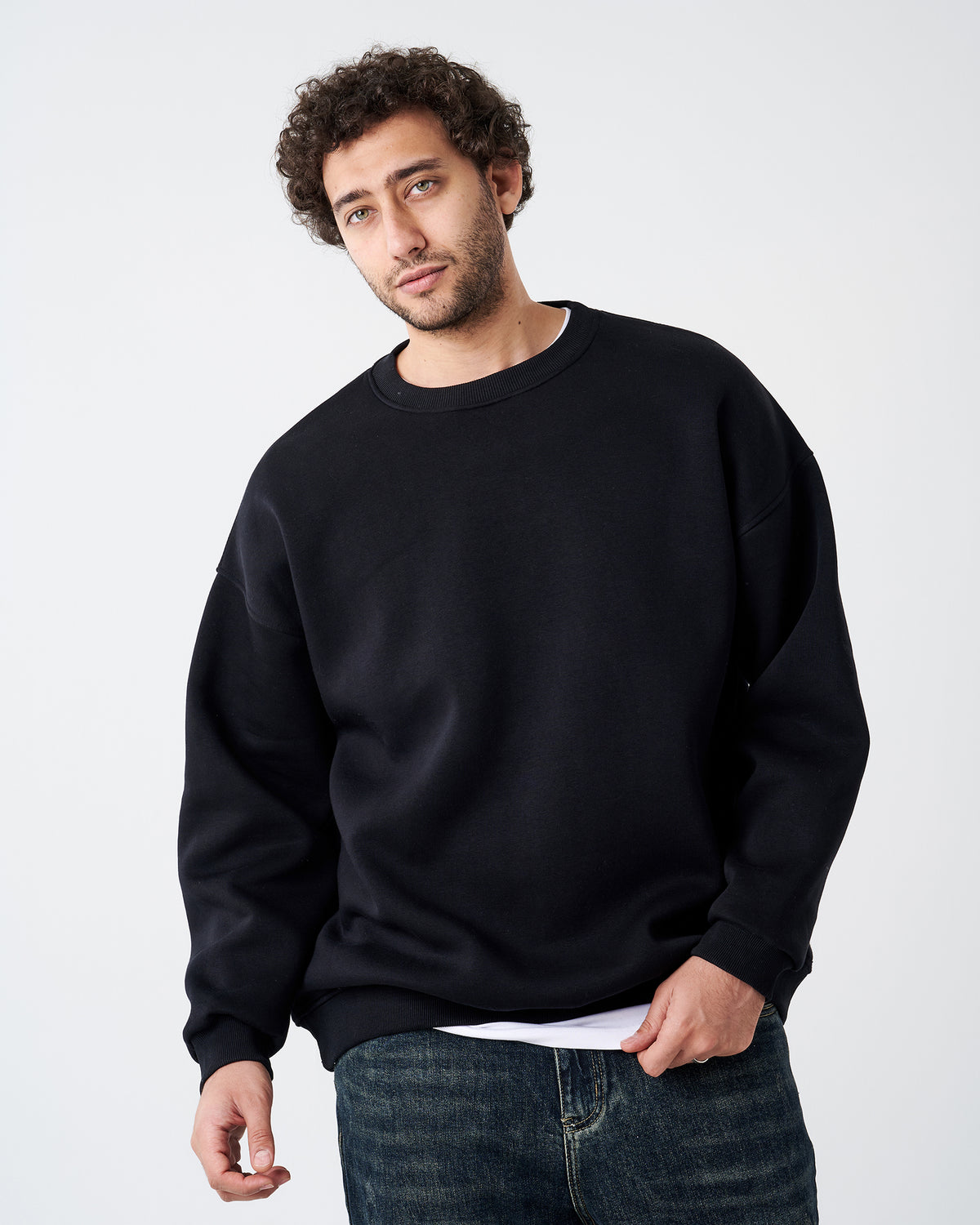 Black Round Sweatshirt