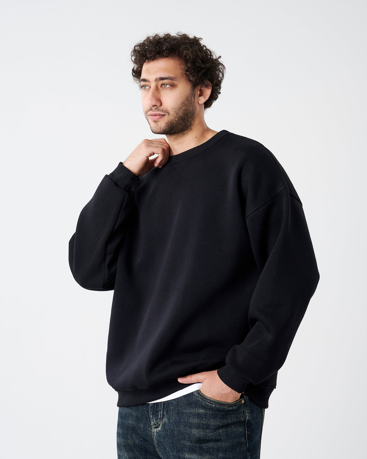 Black Round Sweatshirt