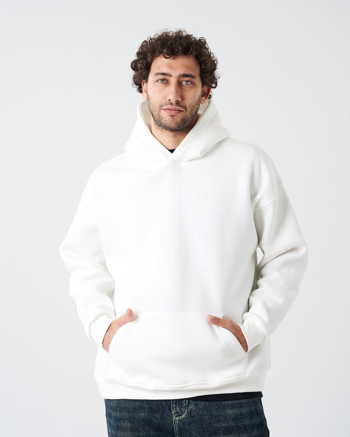WHITE HOODIE SWEATSHIRT