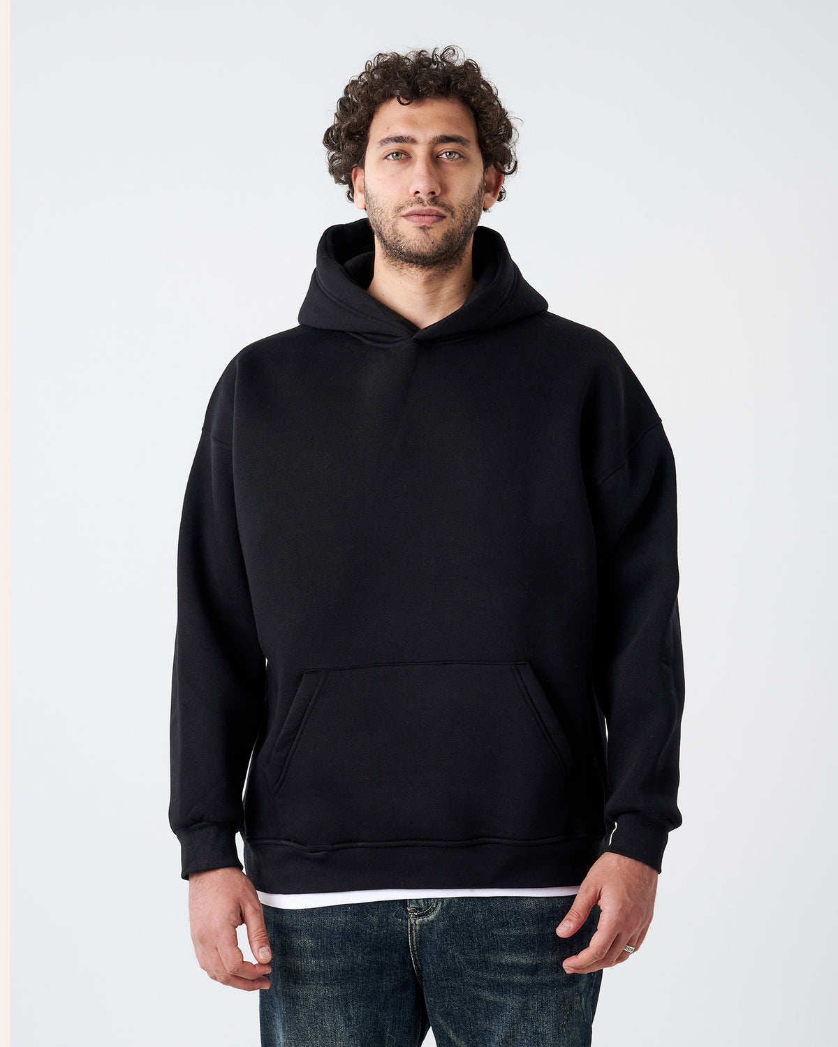 BLACK HOODIE SWEATSHIRT