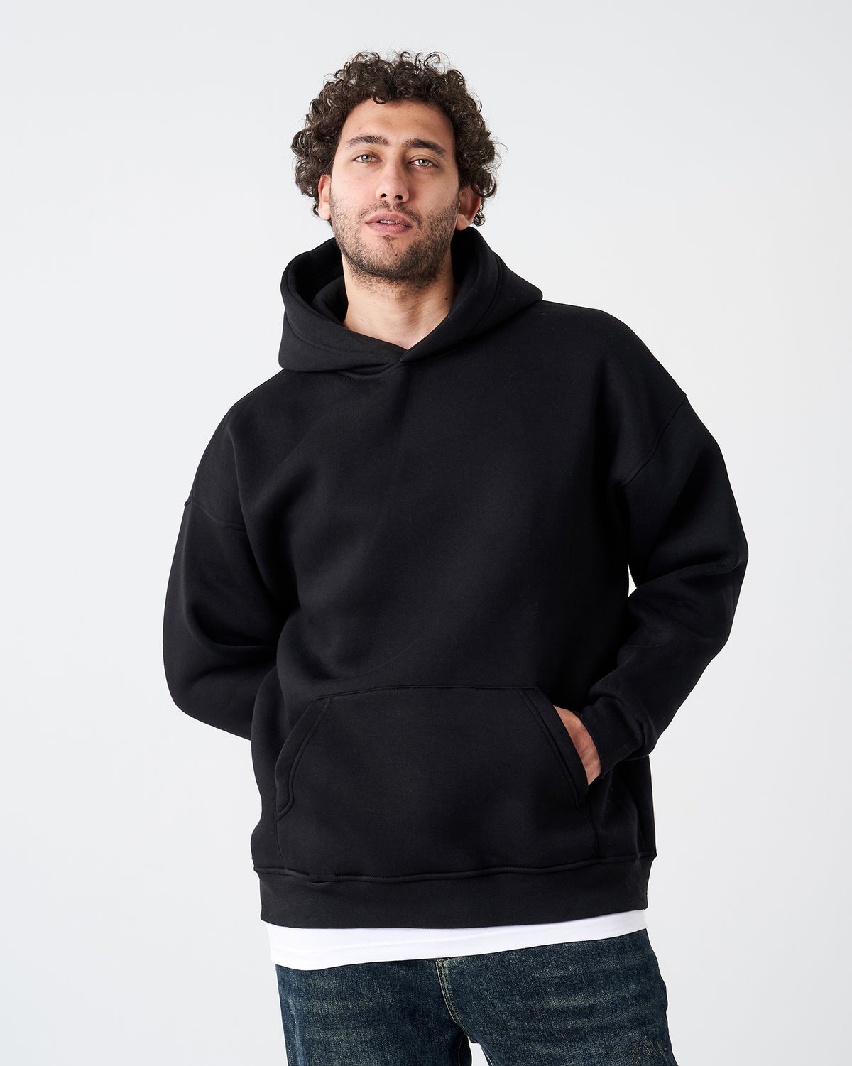 BLACK HOODIE SWEATSHIRT