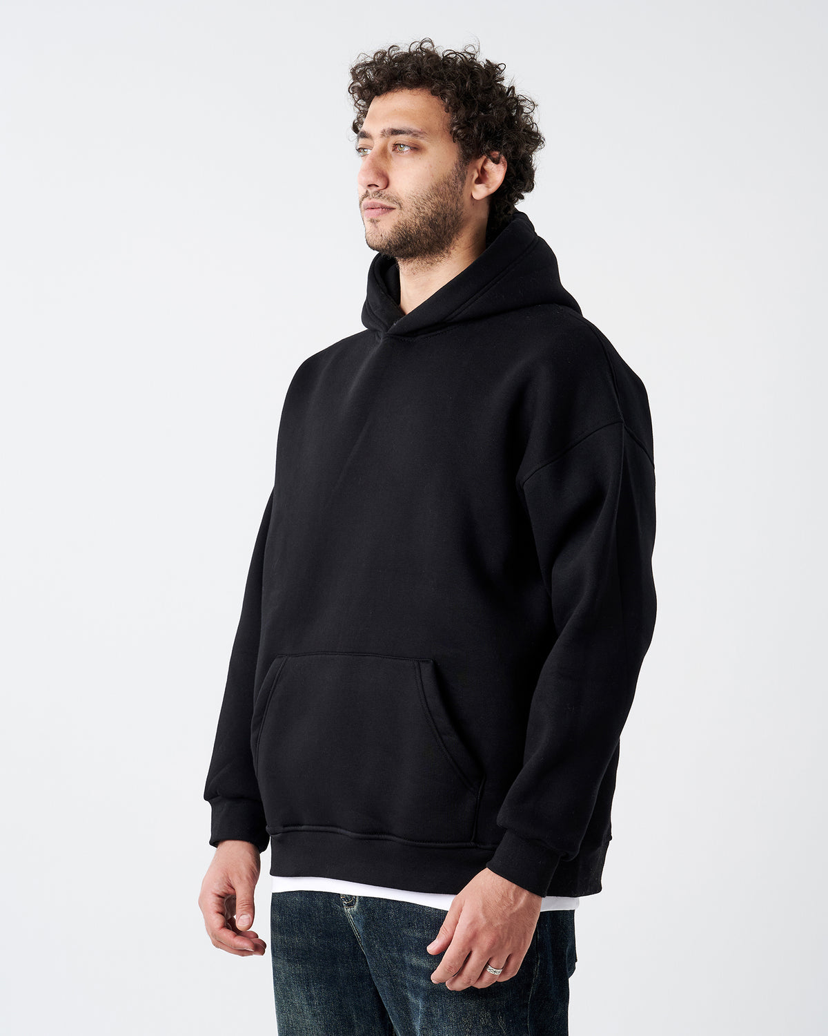 BLACK HOODIE SWEATSHIRT
