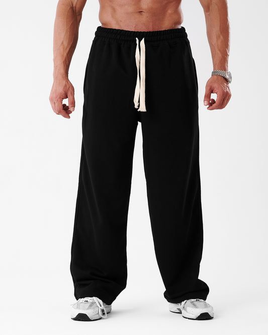 black bagy sweatpants