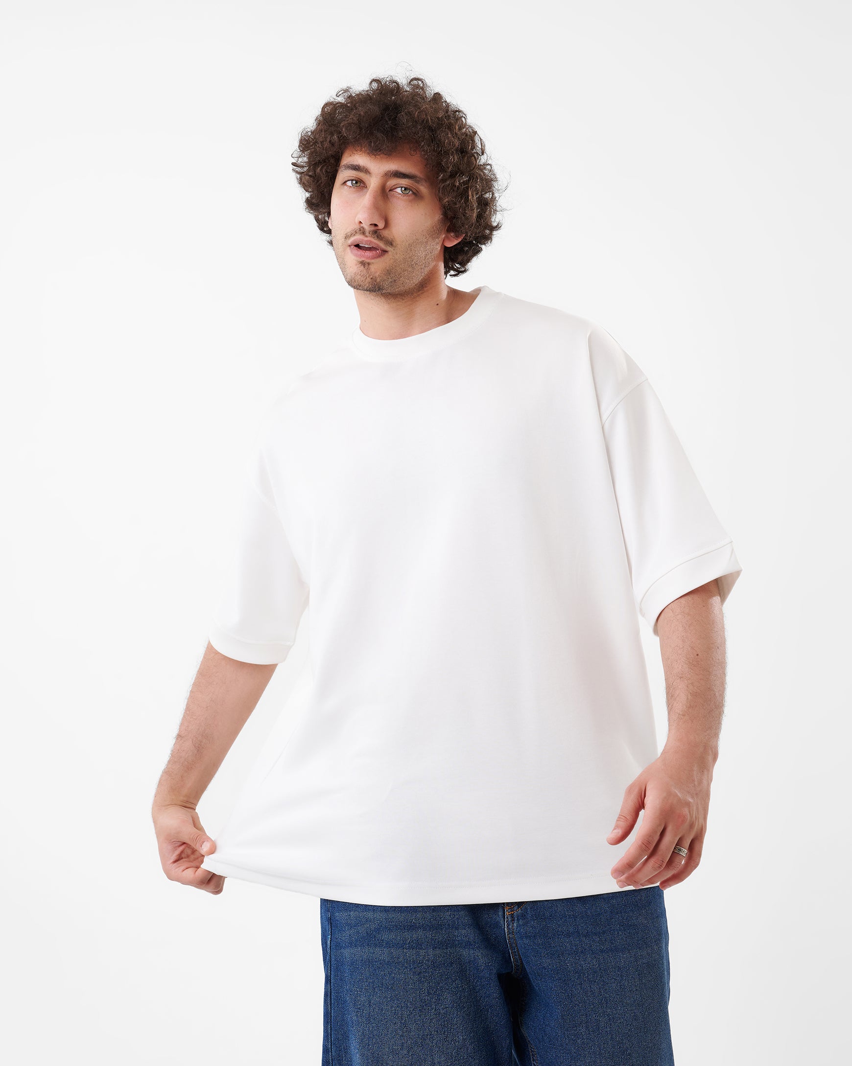 WHITE T-SHIRT OVERSIZED