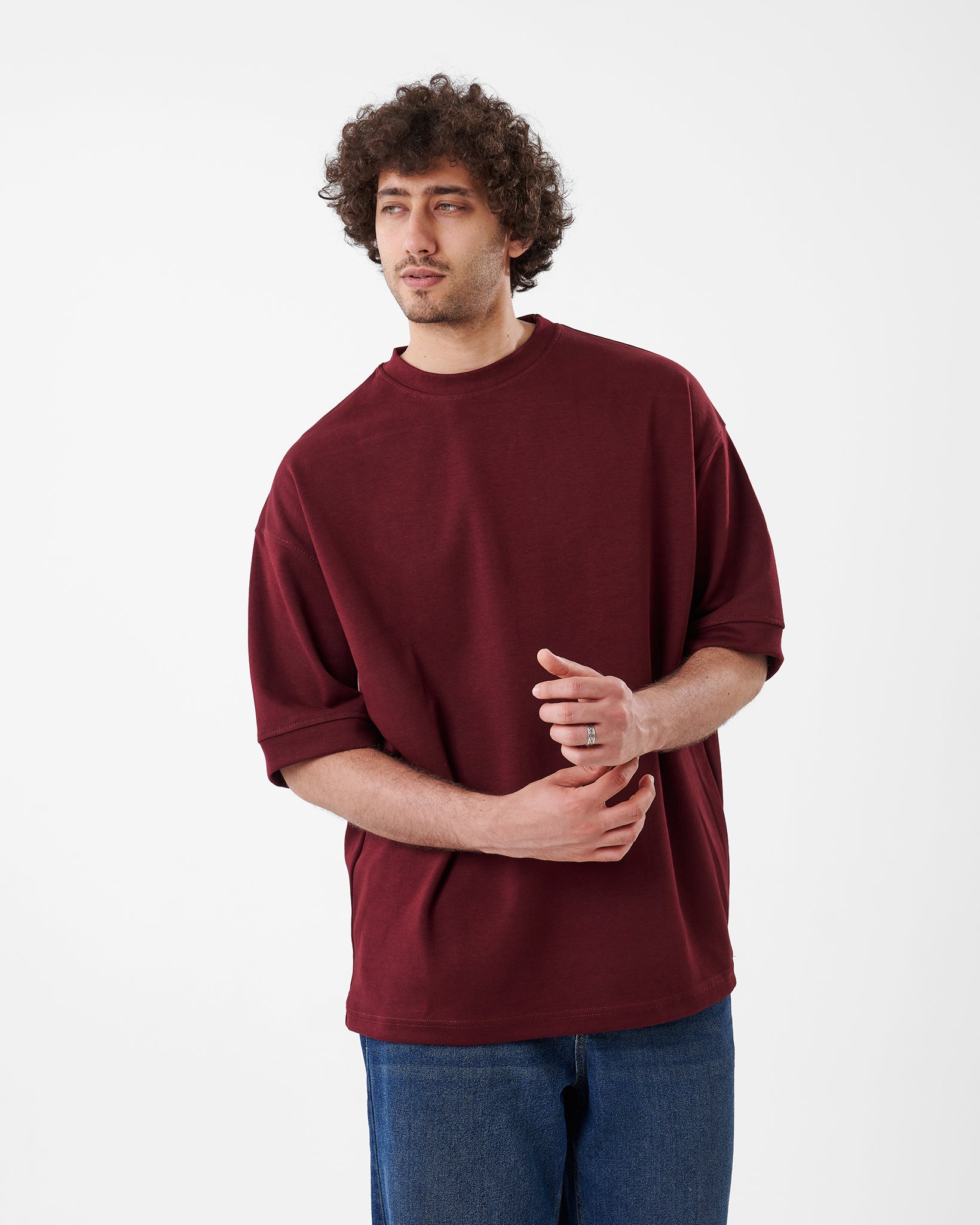BURGUNDY T-SHIRT OVERSIZED