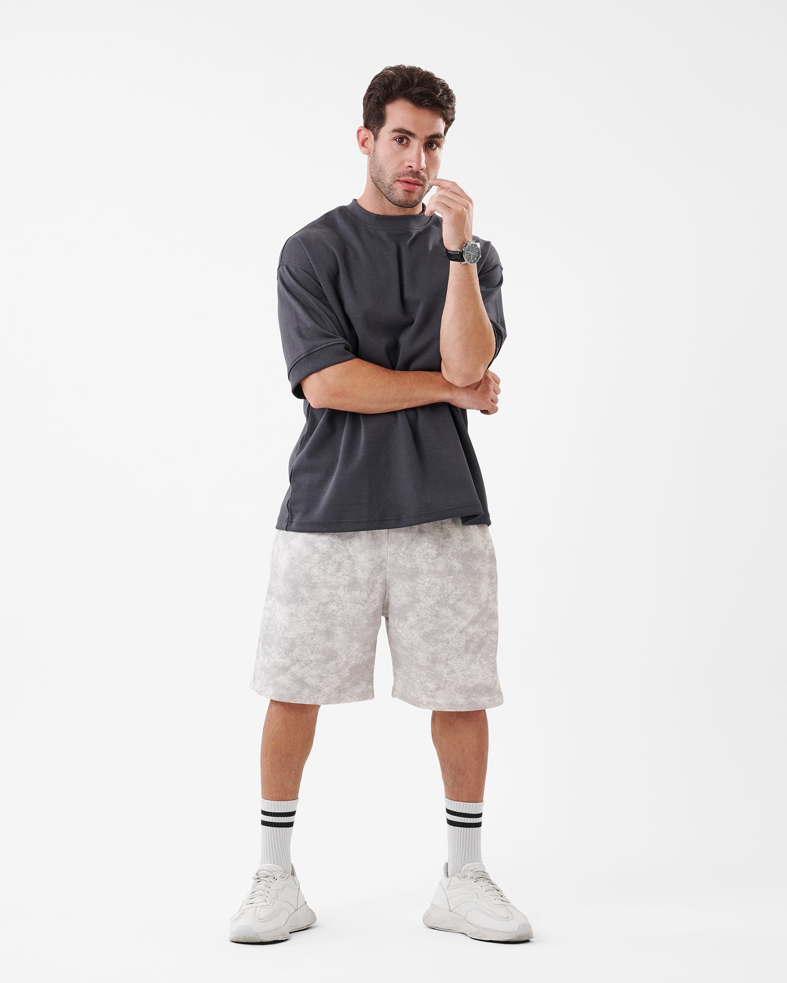 DARK GRAY T-SHIRT OVERSIZED