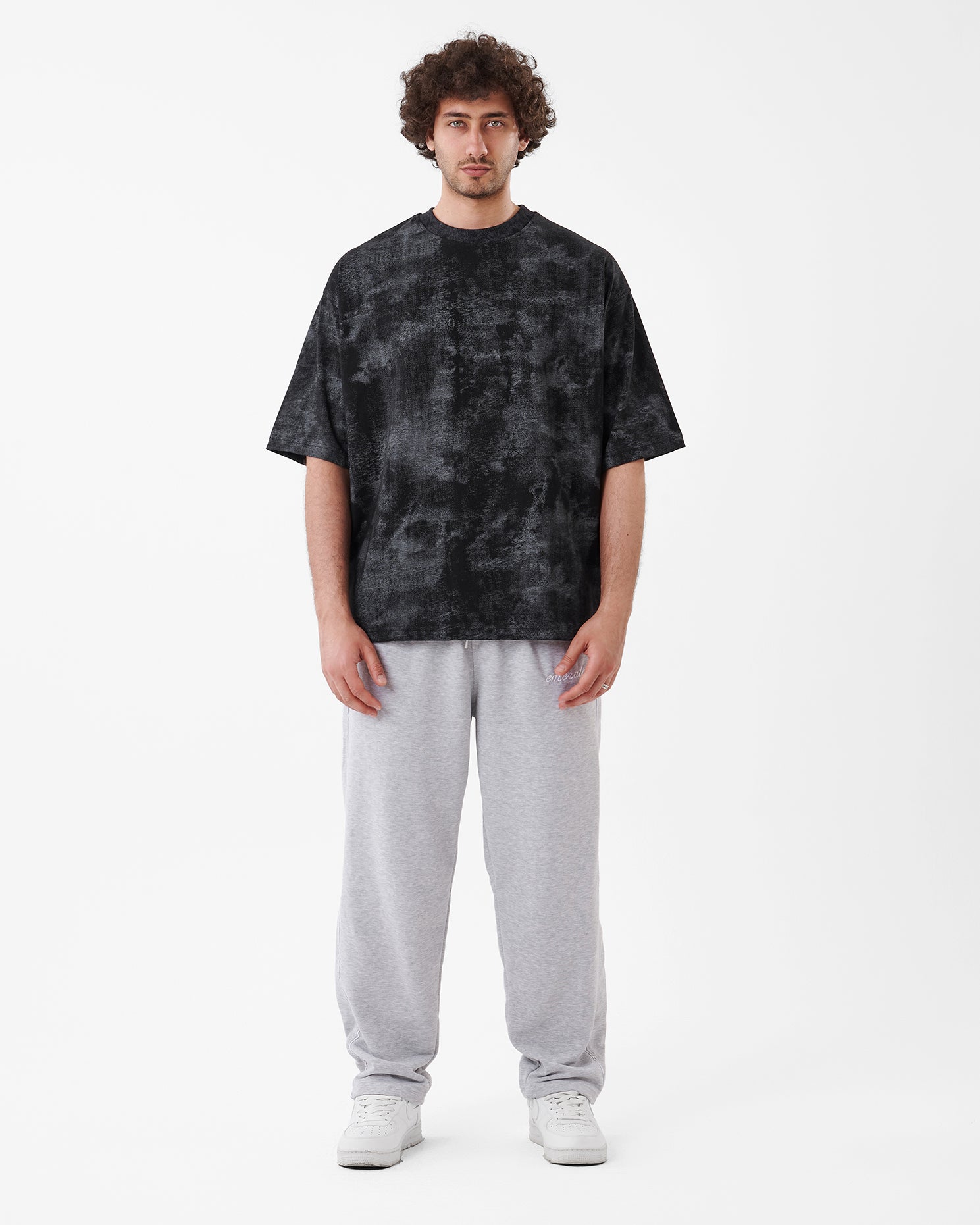 TIE-DYE BLACK T-SHIRT OVERSIZED