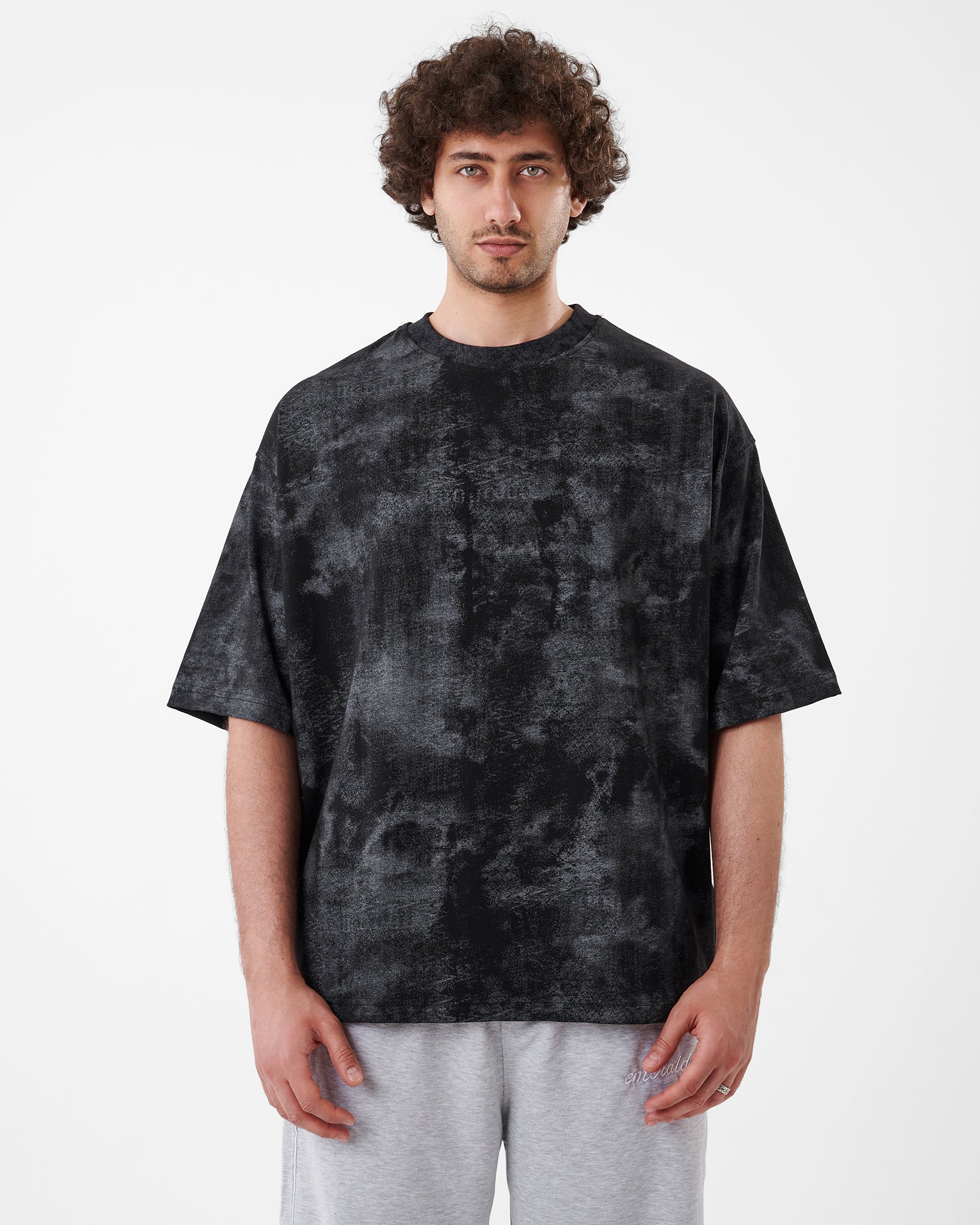 TIE-DYE BLACK T-SHIRT OVERSIZED