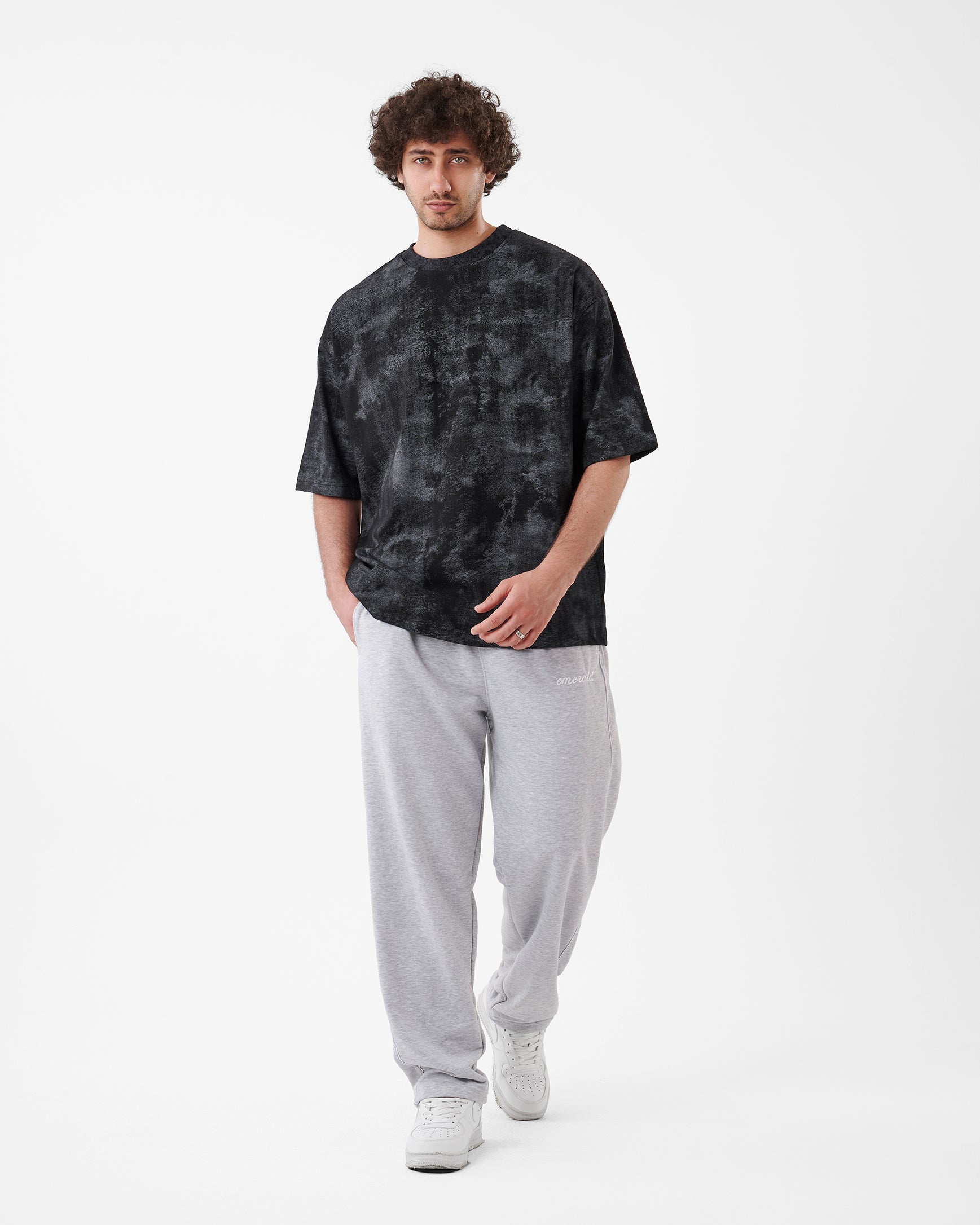 TIE-DYE BLACK T-SHIRT OVERSIZED