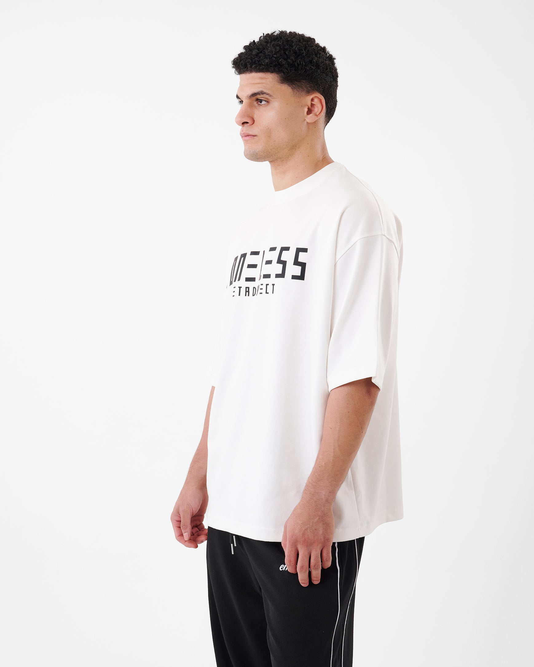 WHITE PRINTED BONELESS T-SHIRT OVERSIZED