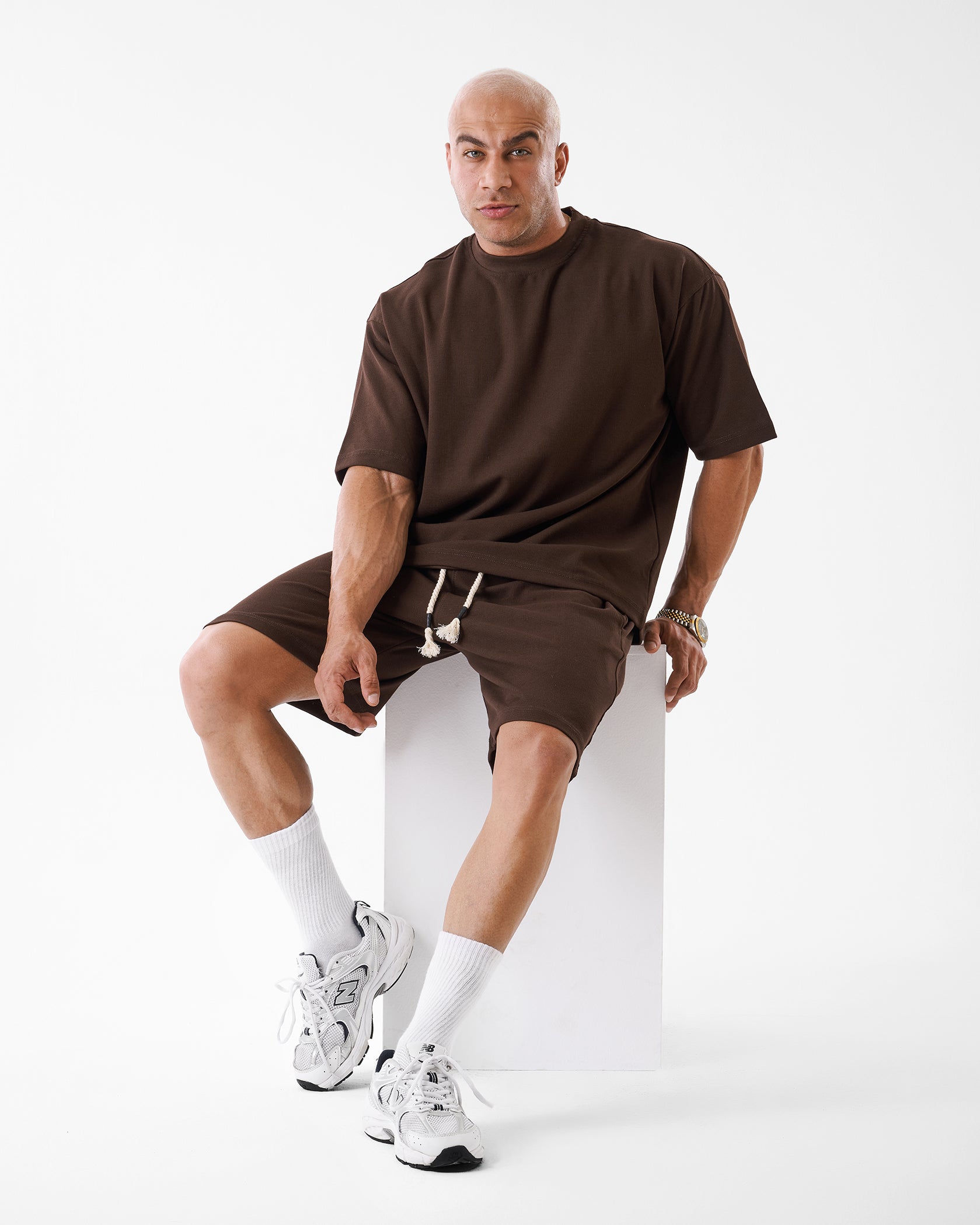 BROWN SET