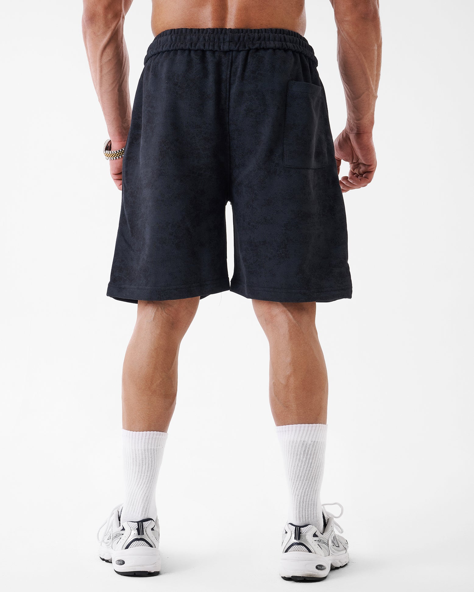 TIE-DYE BLACK SHORT